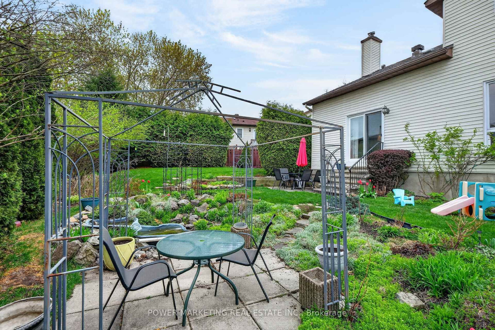 6451 VISENEAU Drive • Orleans, ON photo 38