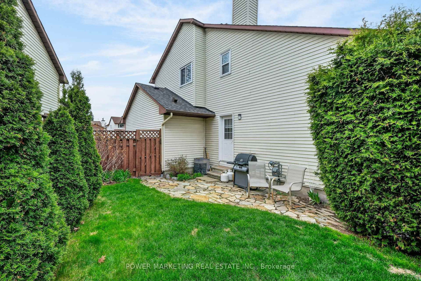 6451 VISENEAU Drive • Orleans, ON photo 44