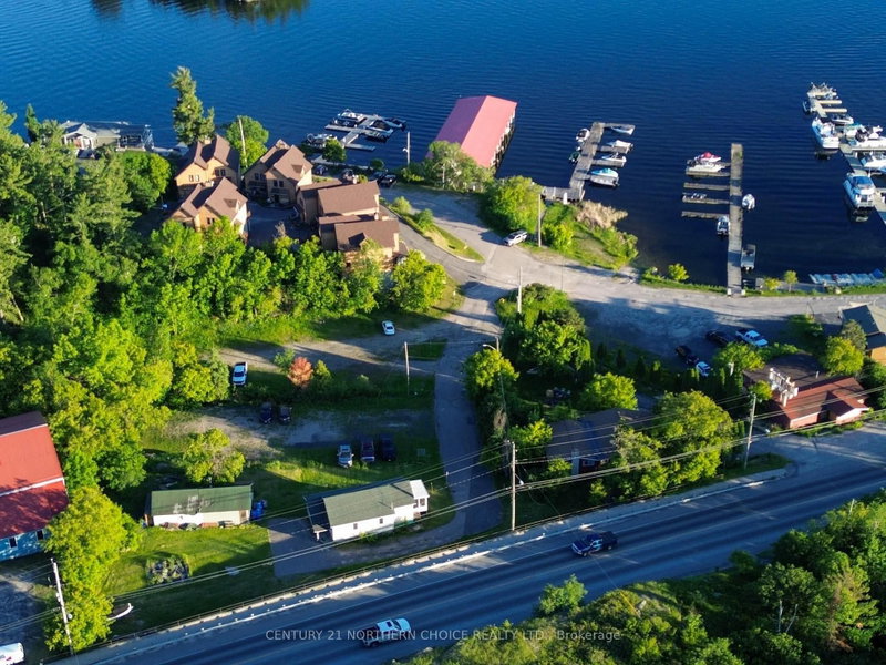 543 Lakeview Dr