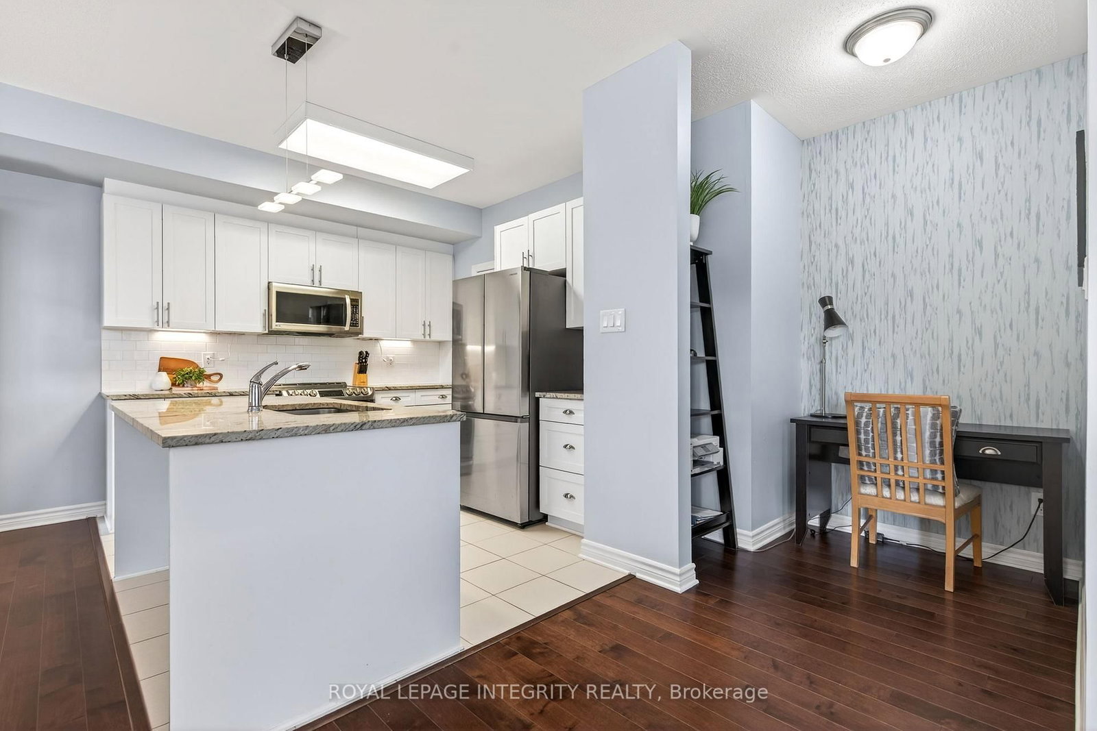 1007 Beryl Private • Ottawa, ON photo 12