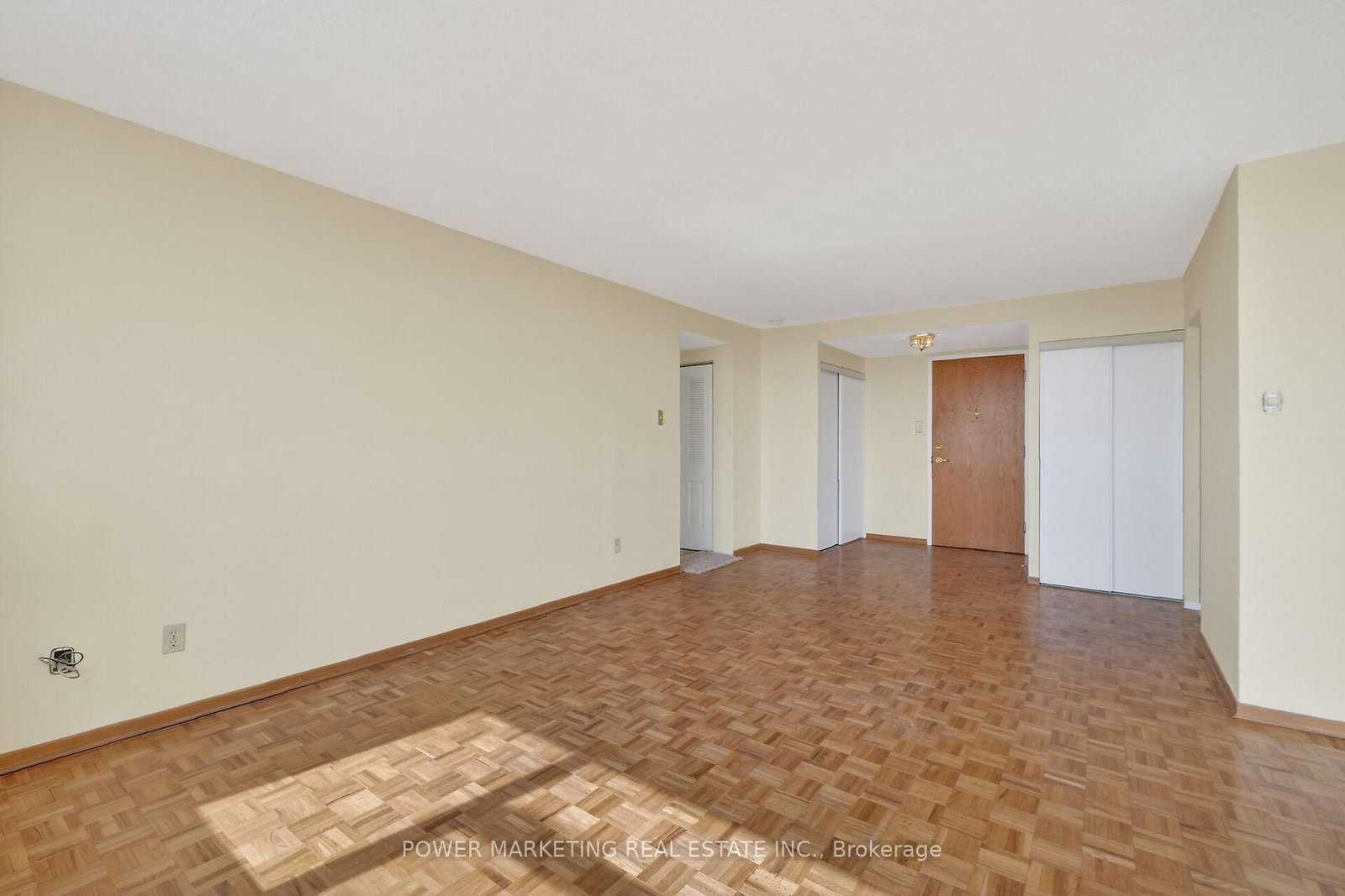 2760 CAROUSEL Crescent • #1204 • Ottawa, ON photo 14