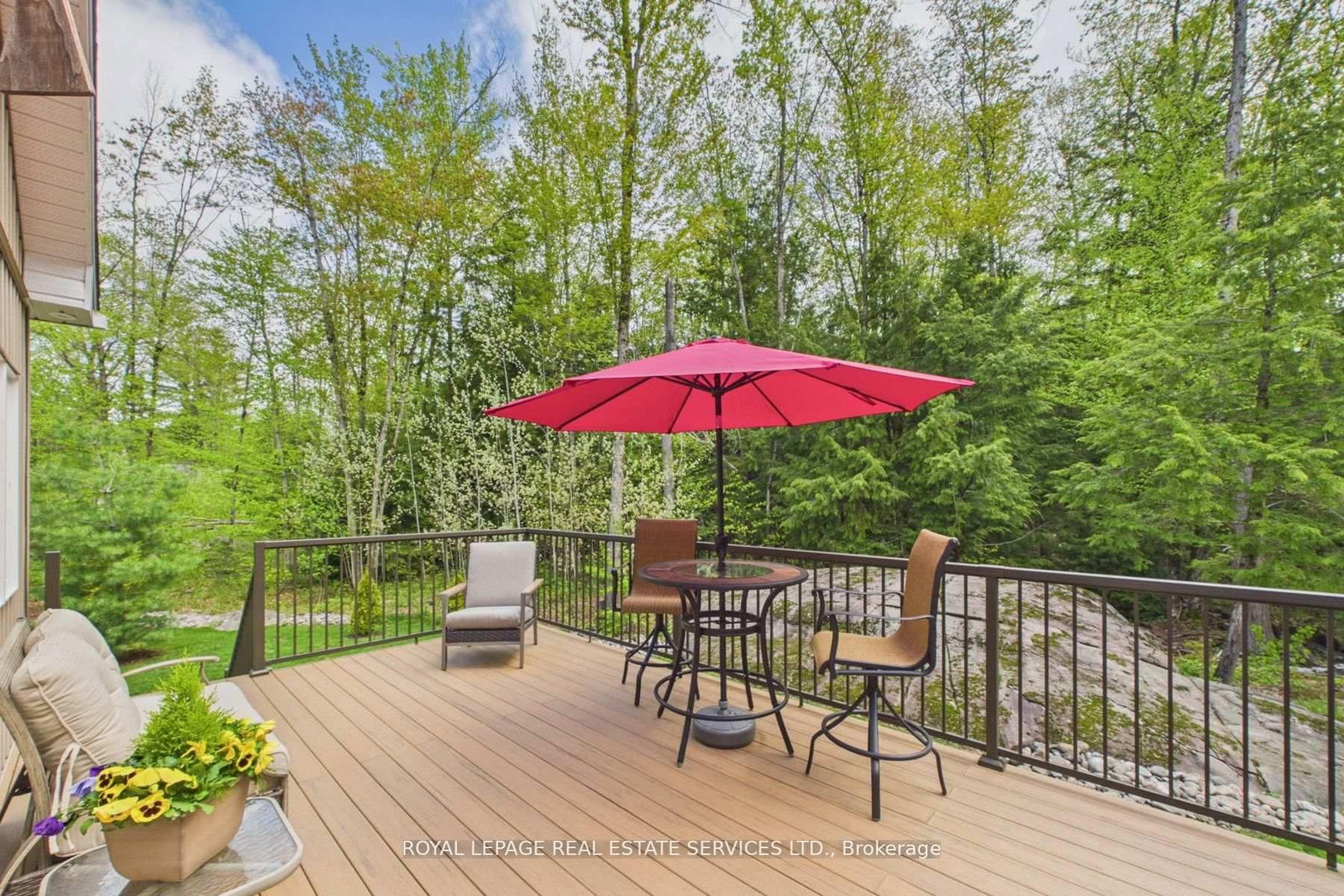 1045 Tower Crescent • Gravenhurst, ON photo 15