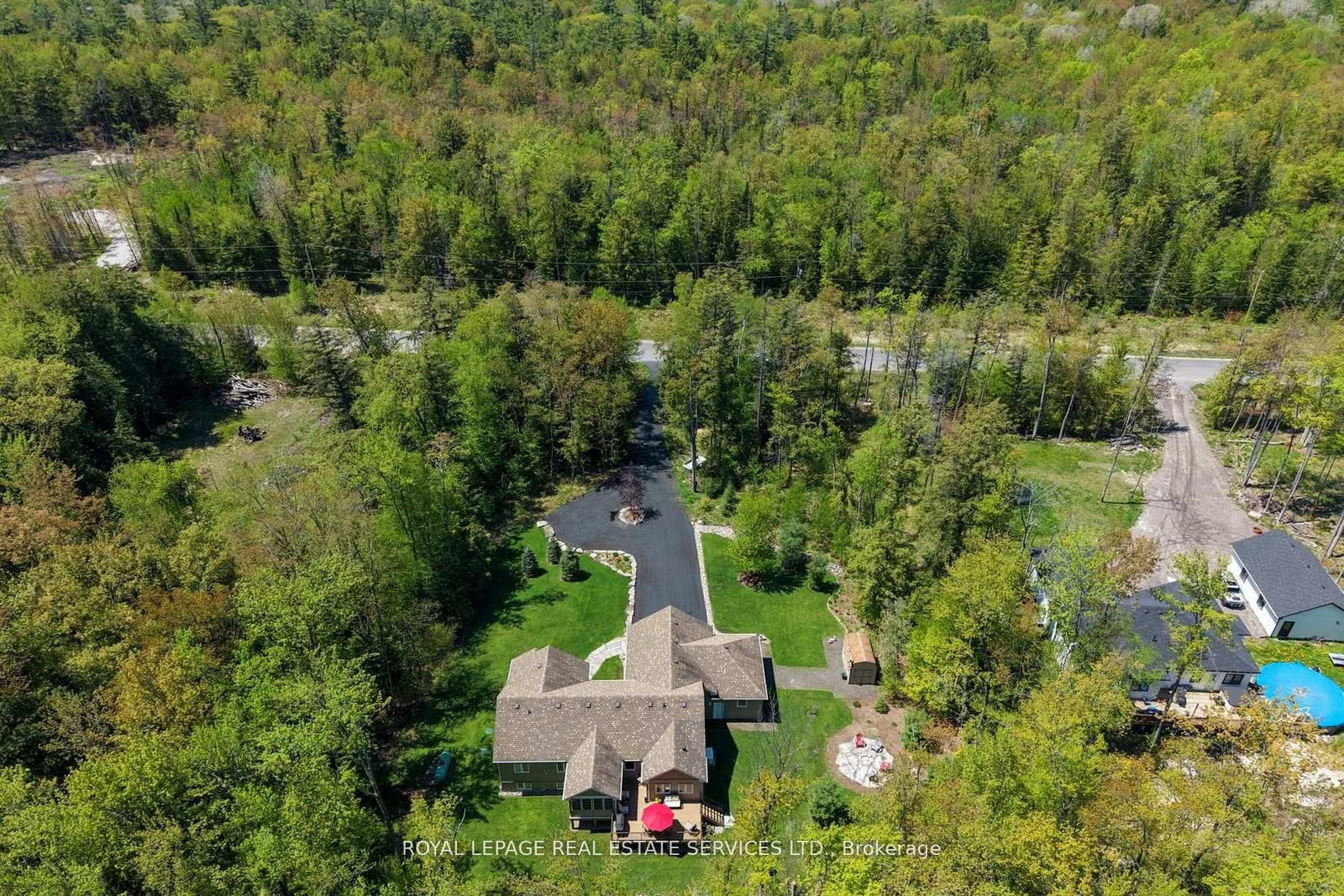 1045 Tower Crescent • Gravenhurst, ON photo 40