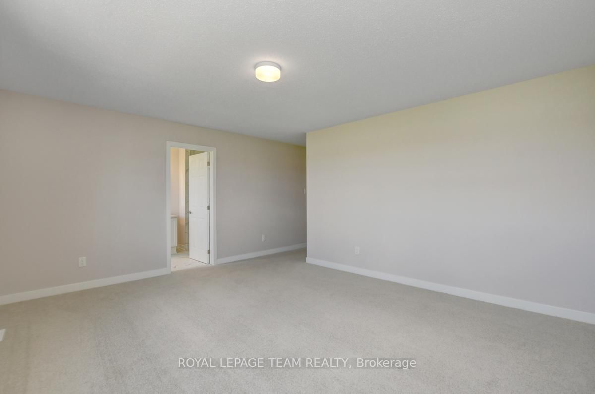 609 BRONZE COPPER Crescent • Richmond, ON photo 26