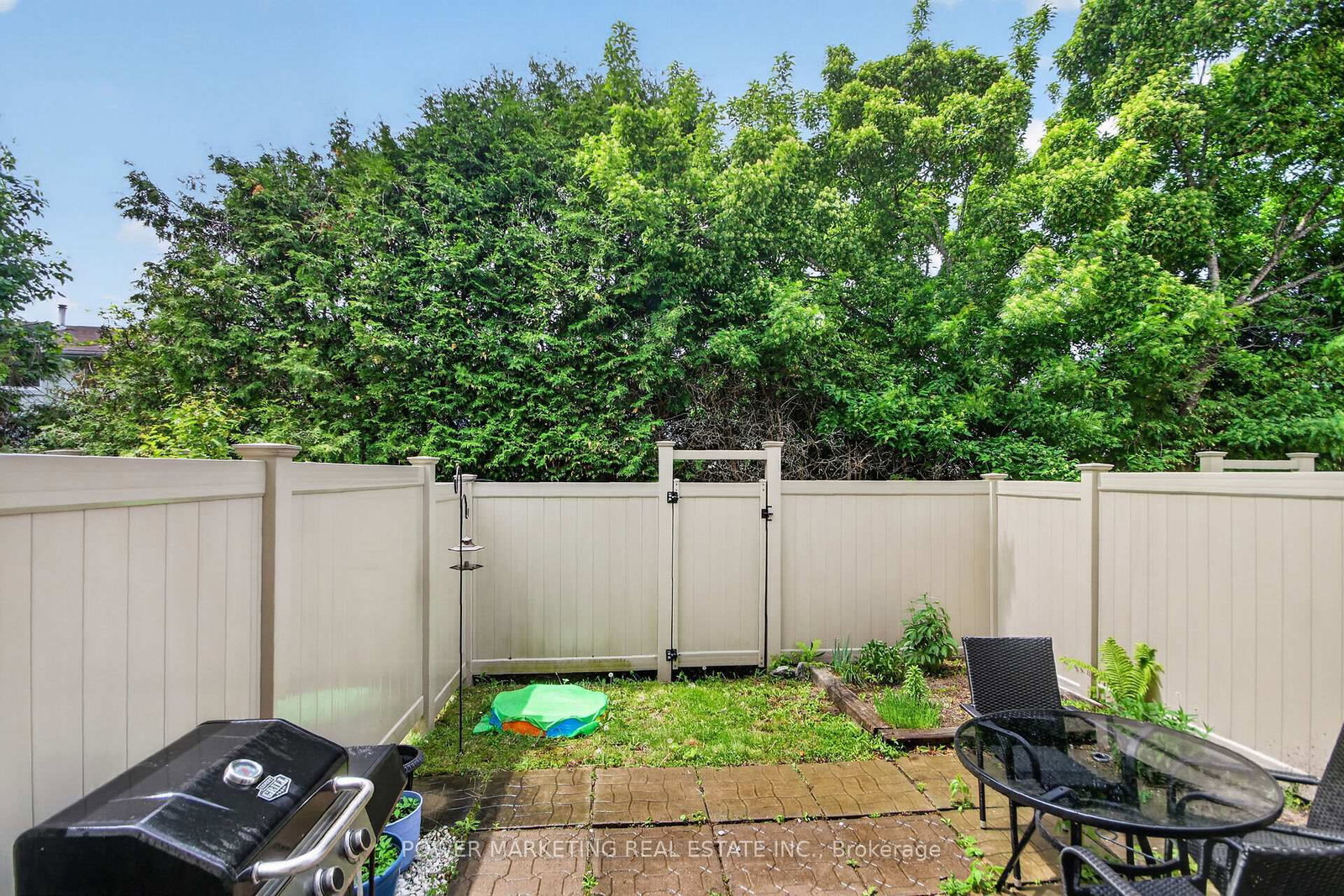 1974 GARDEN PARK Lane • Ottawa, ON photo 39