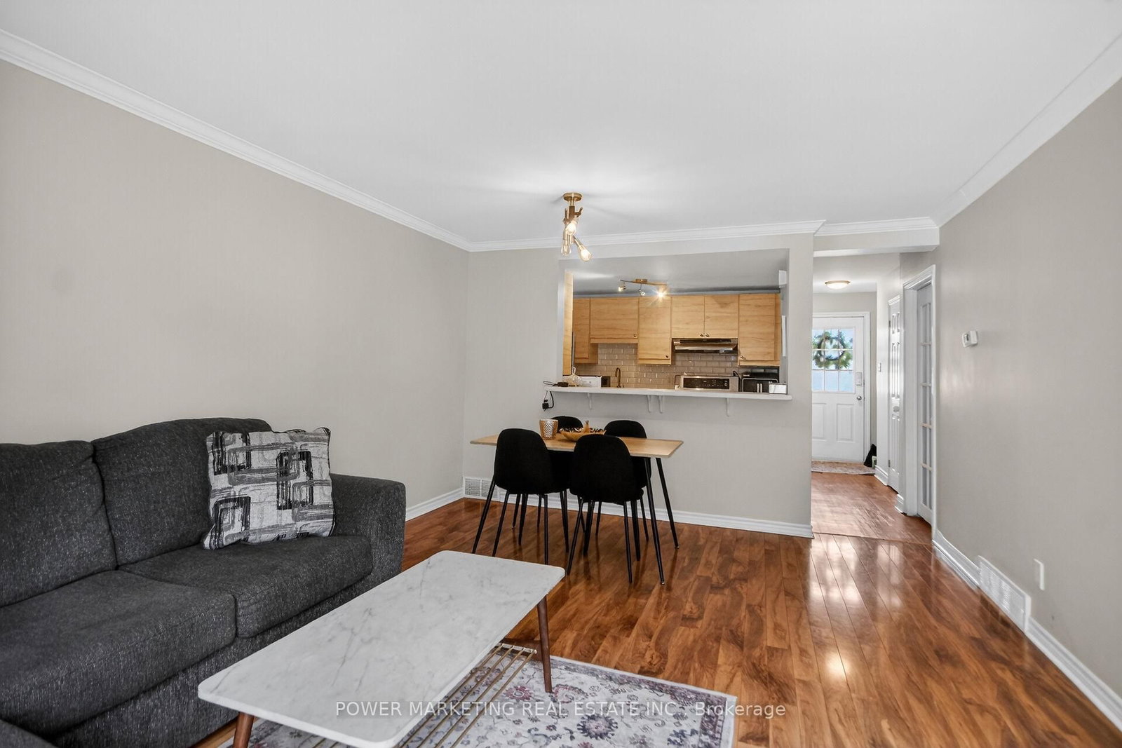 1974 GARDEN PARK Lane • Ottawa, ON photo 6