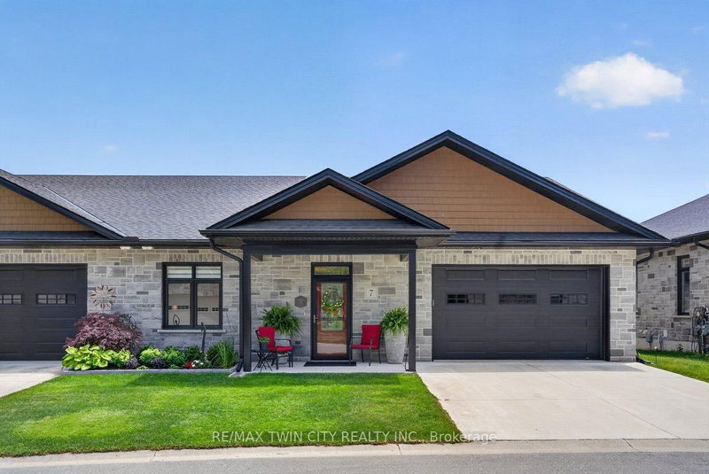 7 - 410 Ridge Road