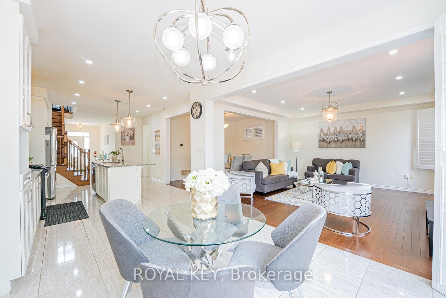 348 Equestrian Way • Cambridge, ON photo 13