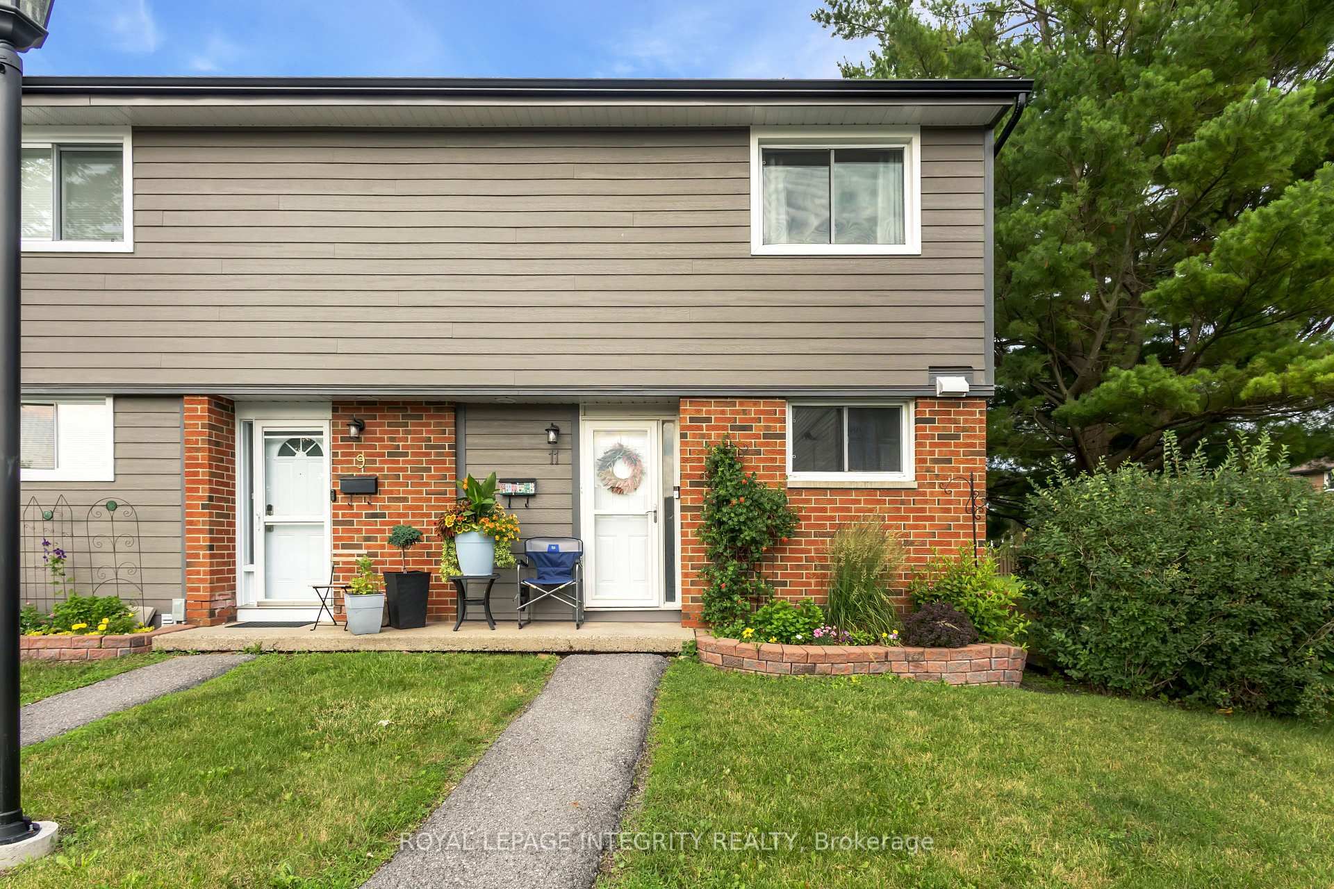 11 Glencoe Street, Ottawa, ON