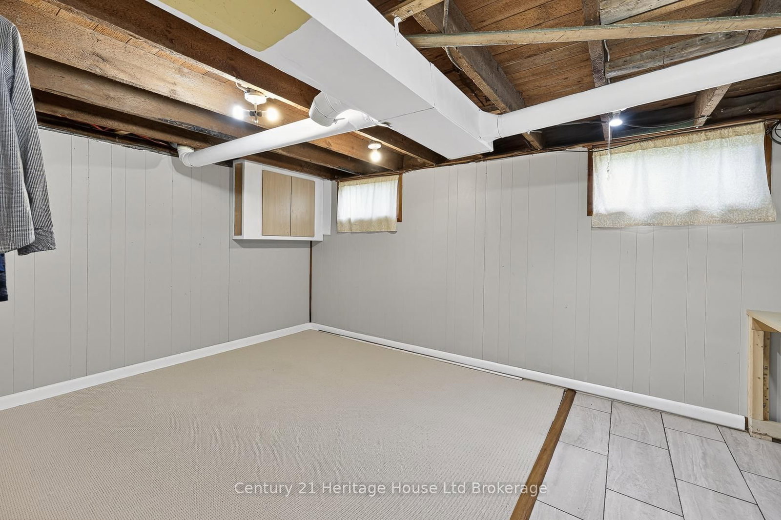 69 Bee Street • Woodstock, ON photo 23