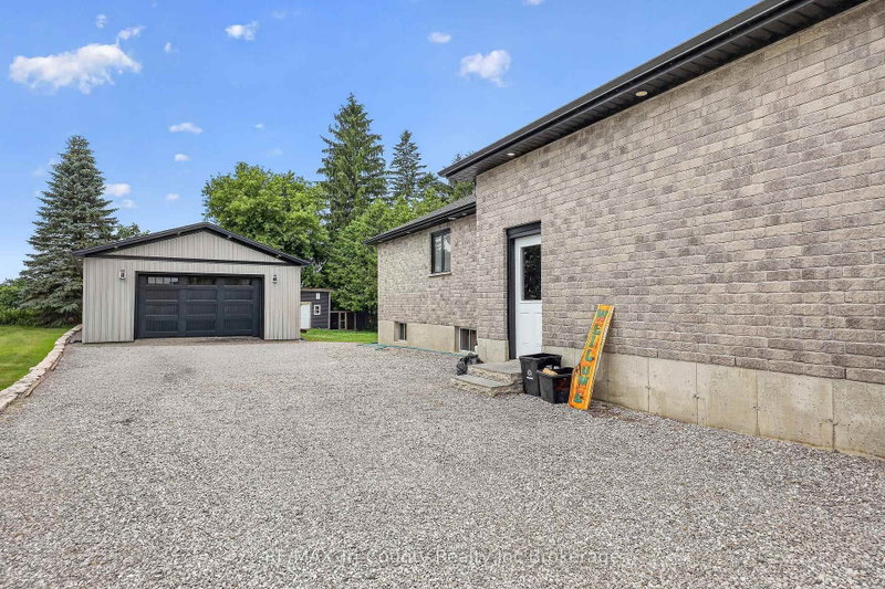 520 Fairground Road W