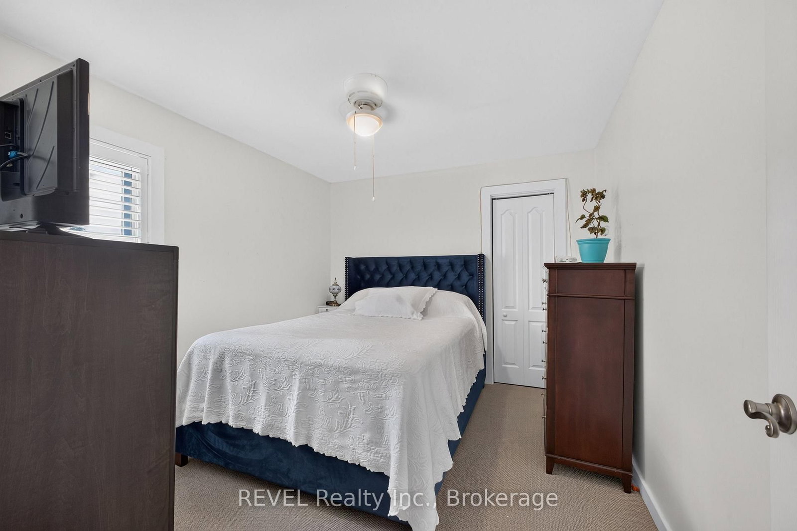 3262 Young Avenue • Fort Erie, ON photo 12