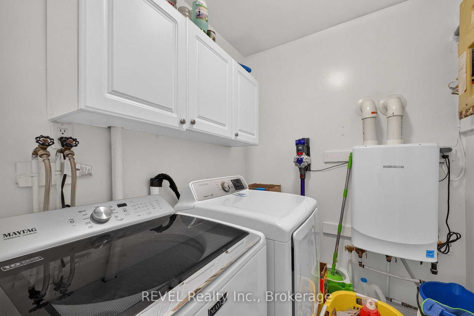 3262 Young Avenue • Fort Erie, ON photo 15