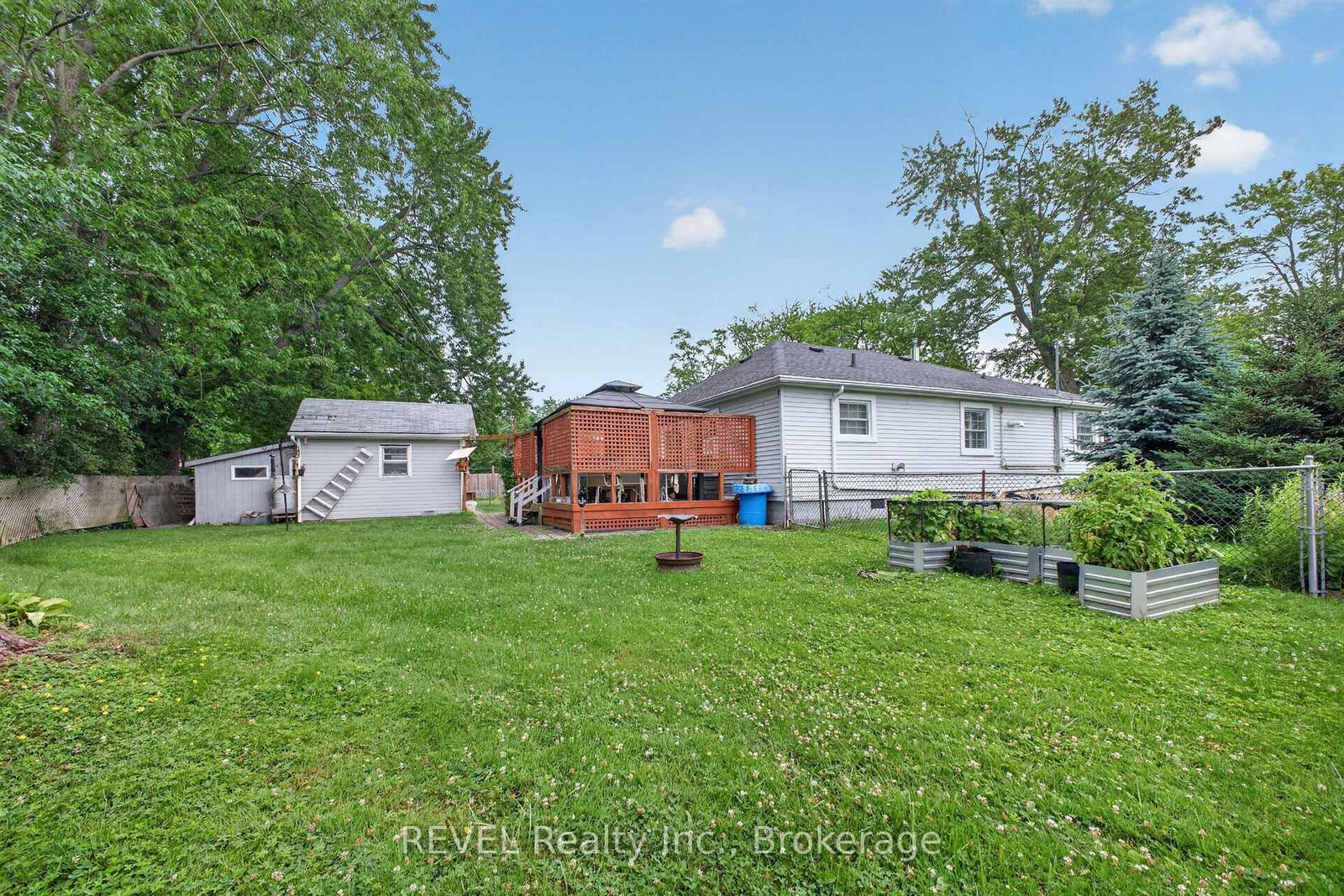 3262 Young Avenue • Fort Erie, ON photo 19