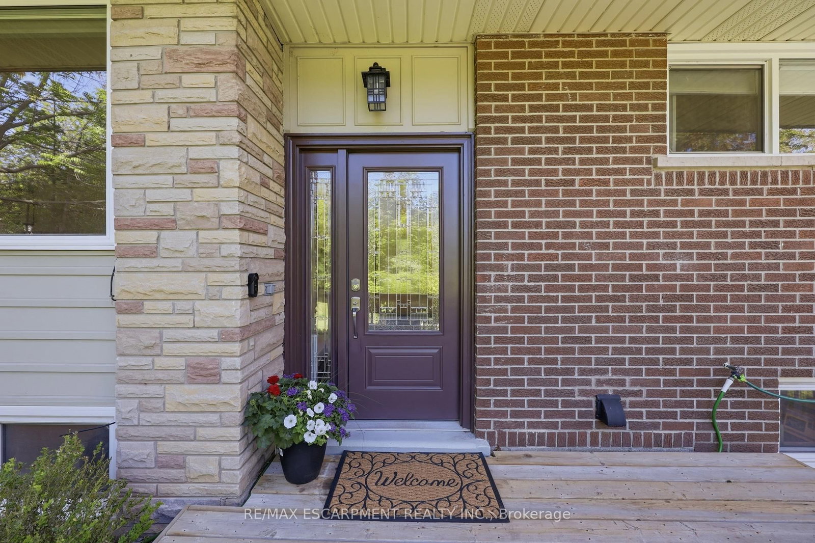 52 Grand Avenue, Haldimand 3