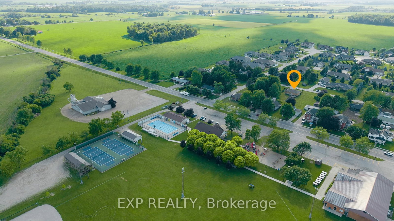 261 King Street • North Perth, ON photo 39