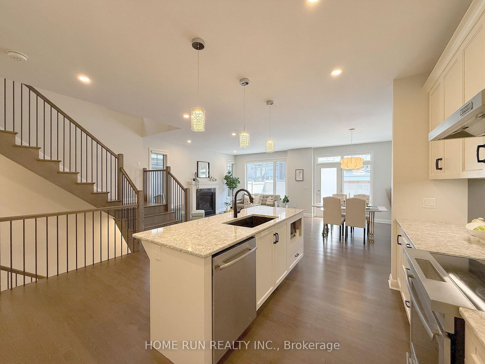 322 Lysander Place • Ottawa, ON photo 15