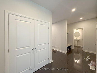 322 Lysander Place • Ottawa, ON photo 5