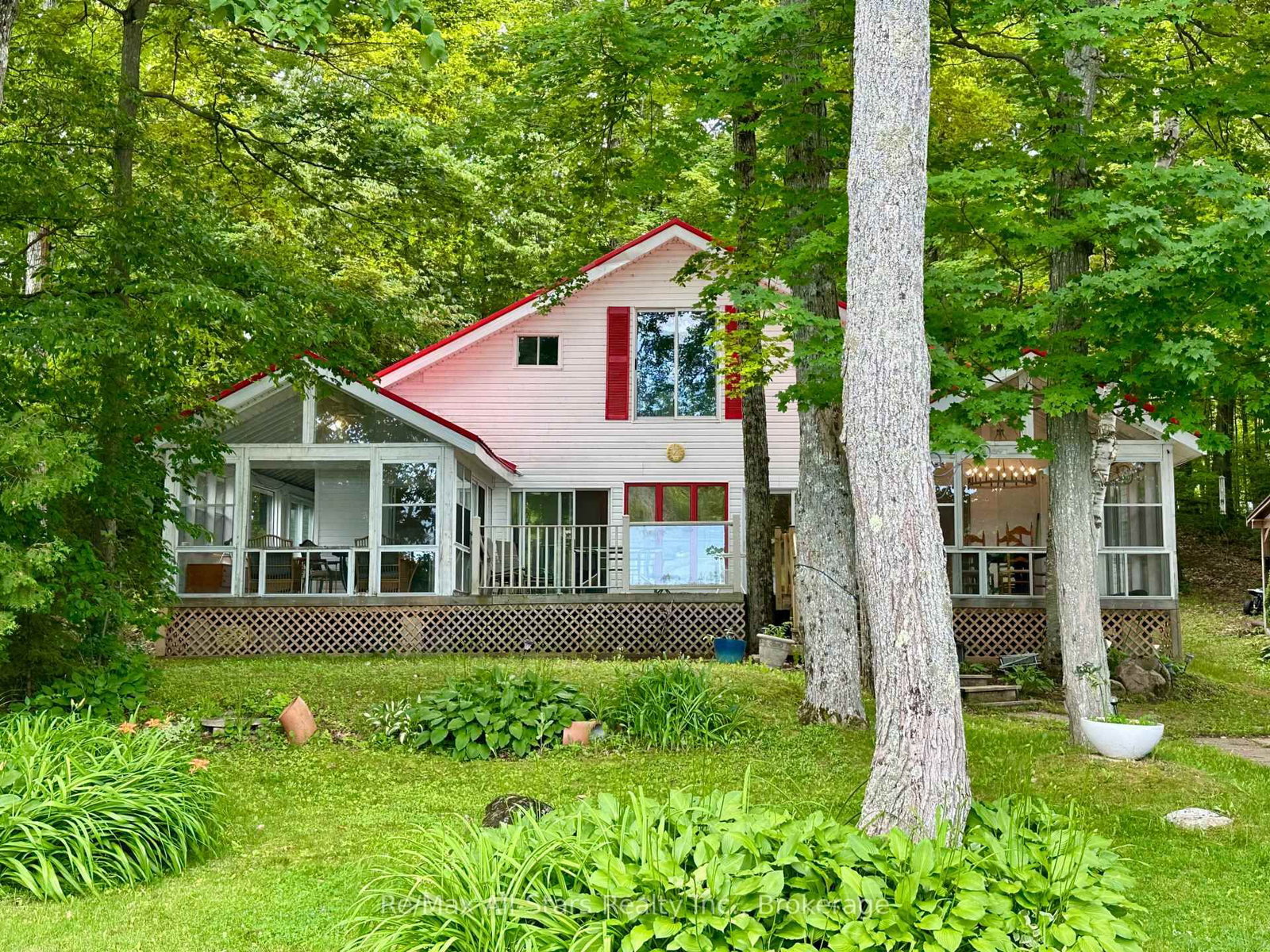 38 Dewey's Island • Kawartha Lakes, ON photo 1