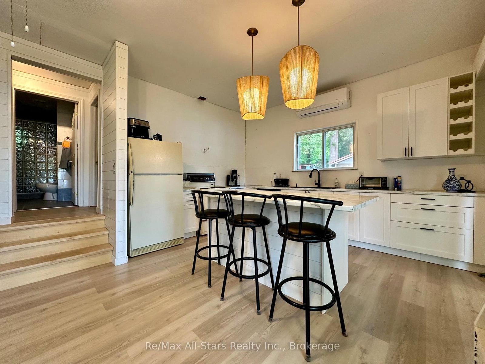 38 Dewey's Island • Kawartha Lakes, ON photo 11