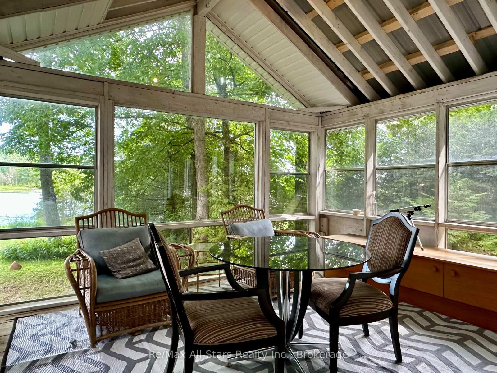 38 Dewey's Island • Kawartha Lakes, ON photo 18