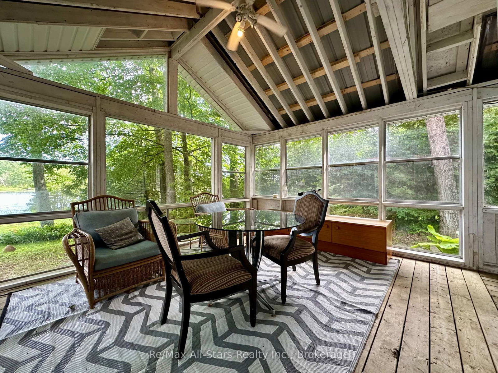 38 Dewey's Island • Kawartha Lakes, ON photo 19