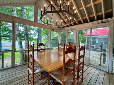 38 Dewey's Island • Kawartha Lakes, ON photo 8