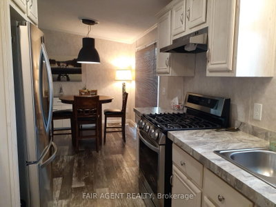 7 Forest Trail • Haldimand, ON photo 5