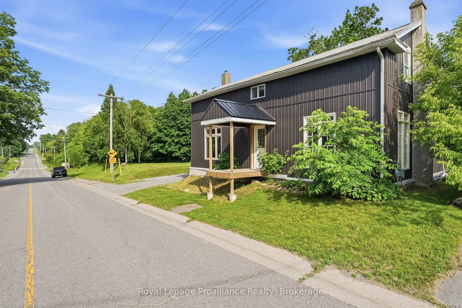 1063 County Road 31 • Alnwick/Haldimand, ON photo 2