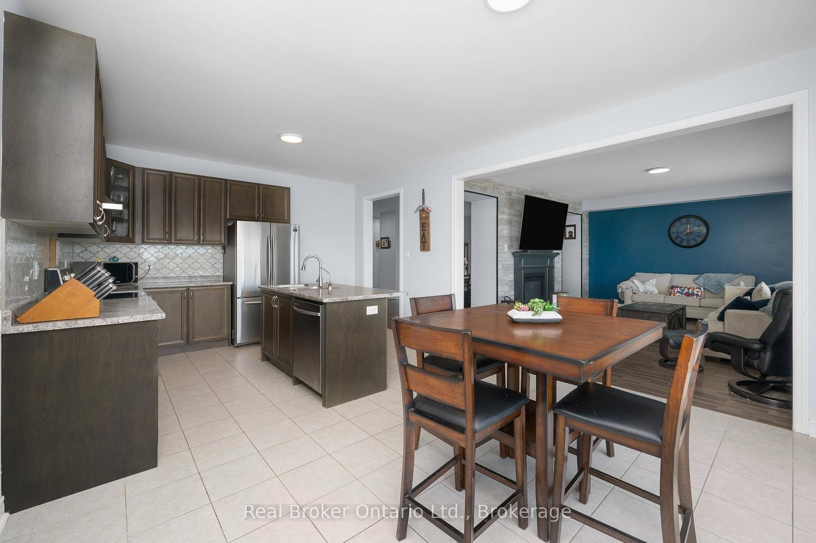 3 Newbrook Street • Brant, ON photo 16