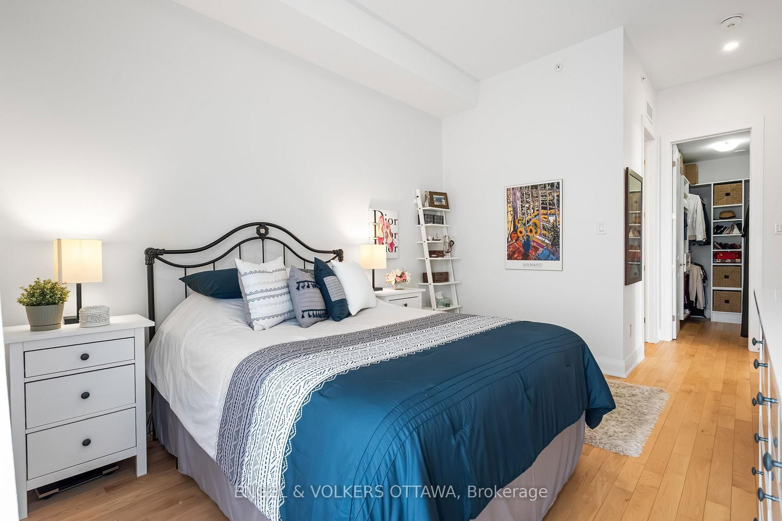 110 Cortile Private • #402 • Ottawa, ON photo 16