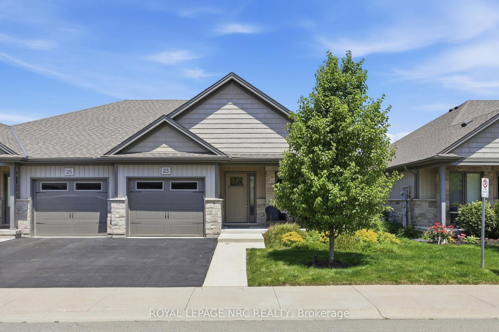 23 Richard Crescent • West Lincoln, ON photo 1