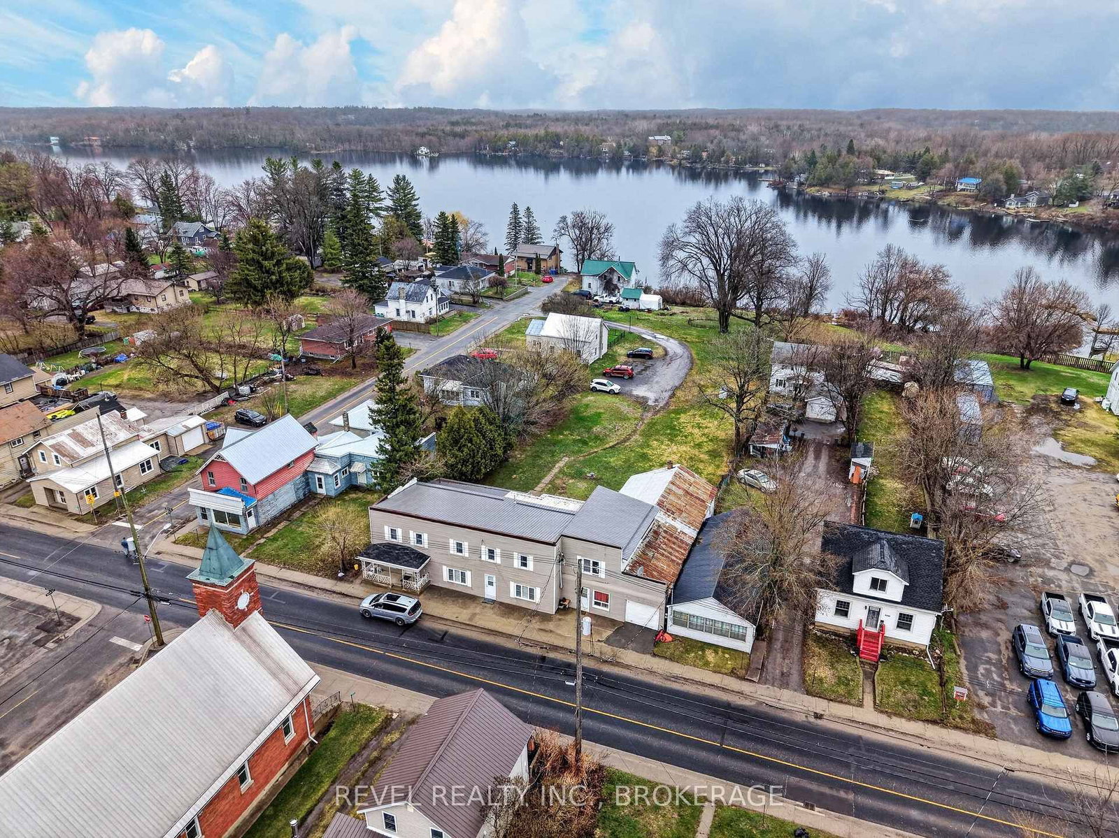 6688 Highway 38 • Verona, ON photo 45