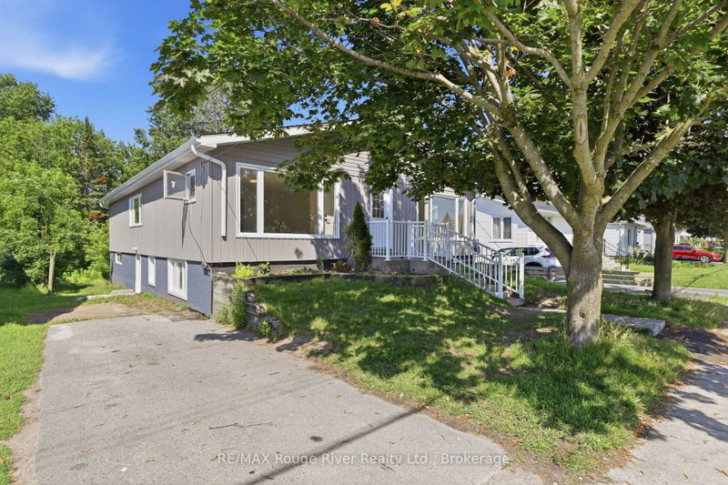 Unit A - 144 Macdonald Avenue