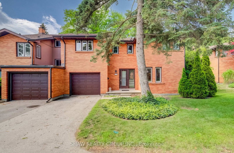 9 - 206 Candlewood Crescent