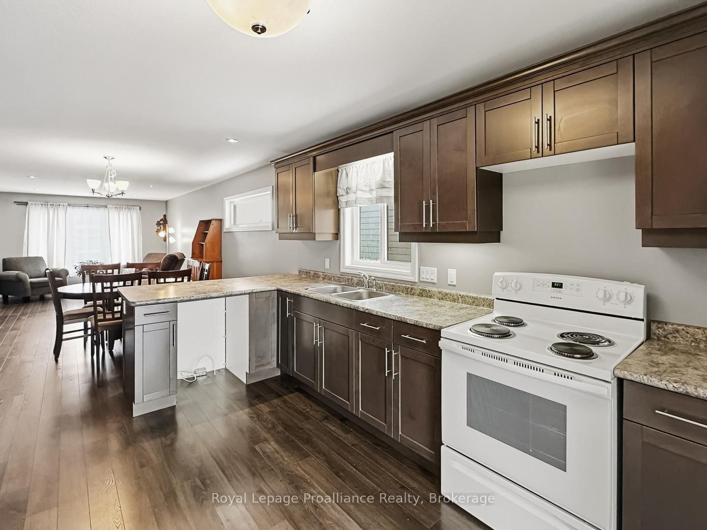 8 Tessa Boulevard • Belleville, ON photo 12