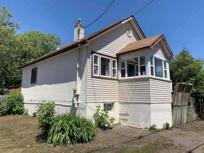86 Machar Ave