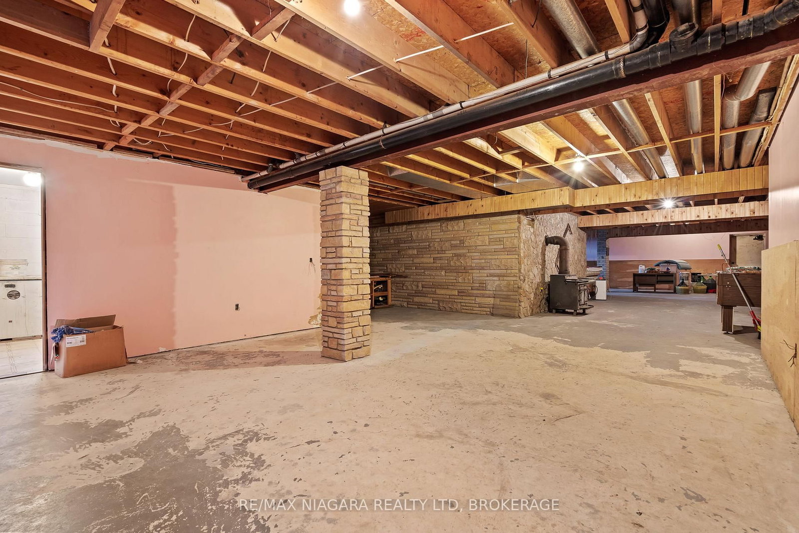 11292 Golf Course Road • Wainfleet, ON photo 35