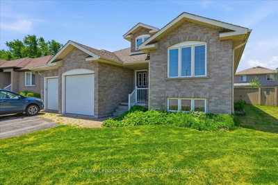 13 Freedom Crescent — photo 3