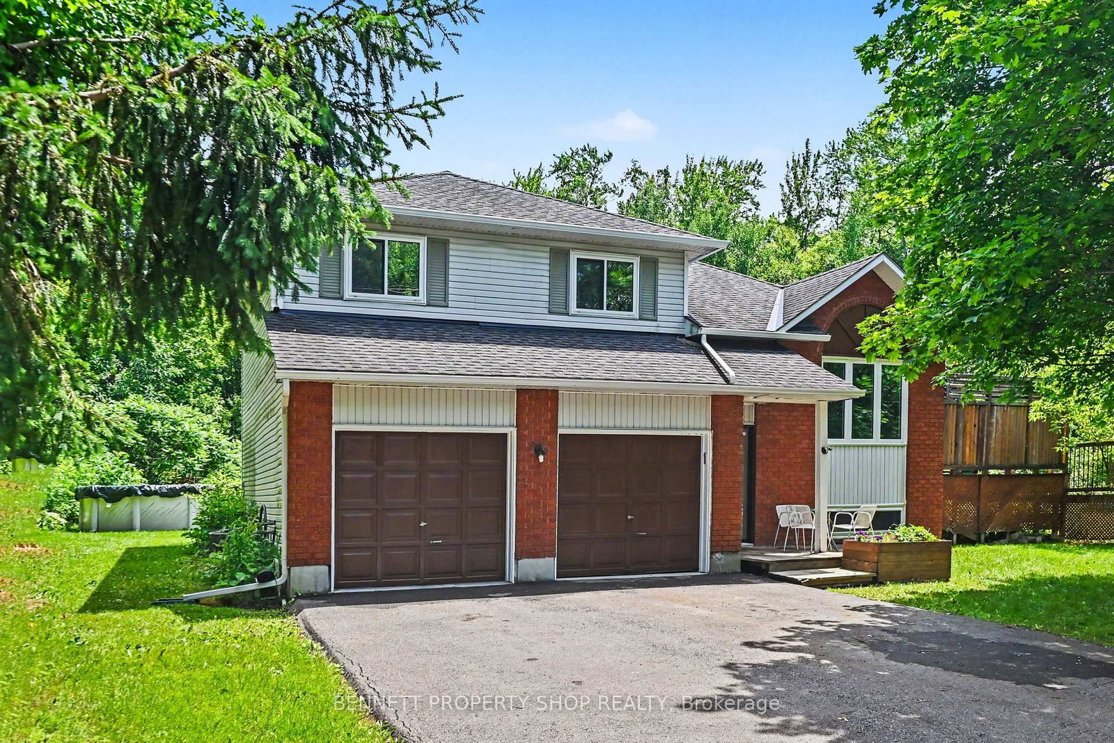 230 Cardinal Crescent • Clarence-Rockland, ON photo 1