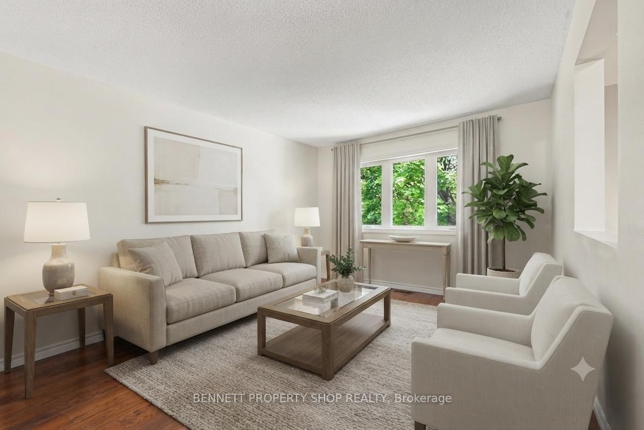 230 Cardinal Crescent • Clarence-Rockland, ON photo 3