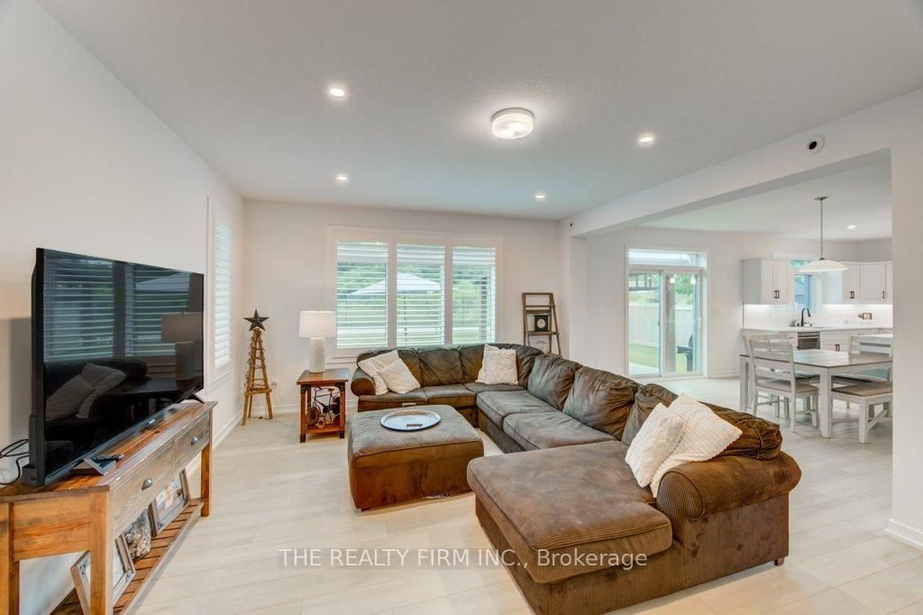 36 White Tail Path • Central Elgin, ON photo 12