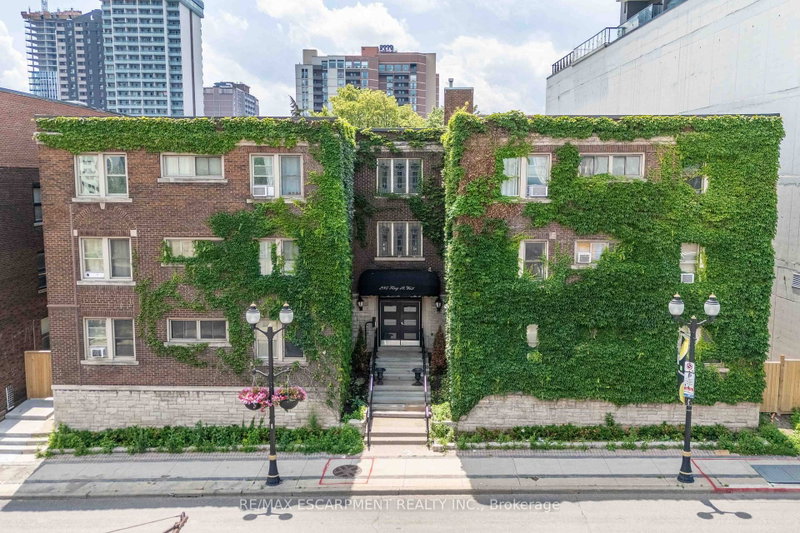 Unit 4 — 285 King Street W, Hamilton