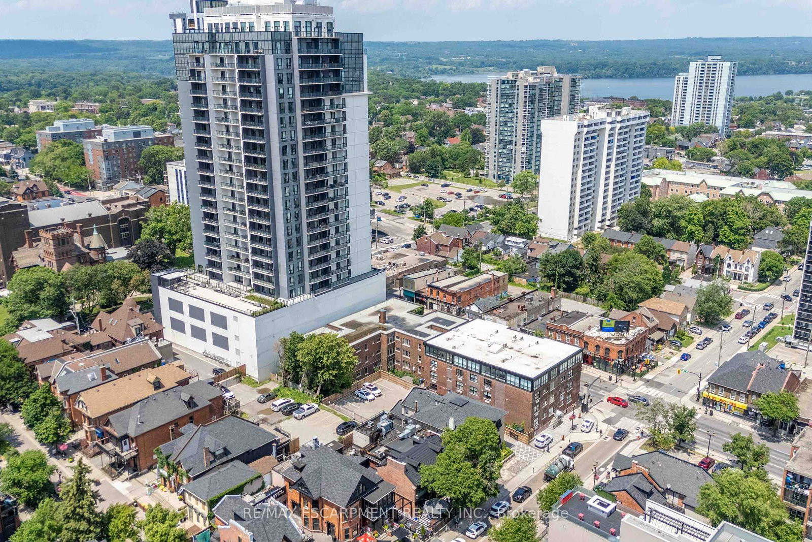 285 King Street W • #4 • Hamilton, ON photo 35