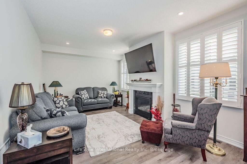 55 Povey Road • Centre Wellington, ON photo 3