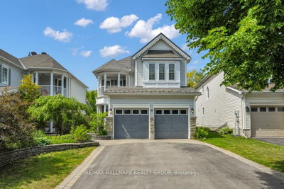 16 Hemlo Crescent