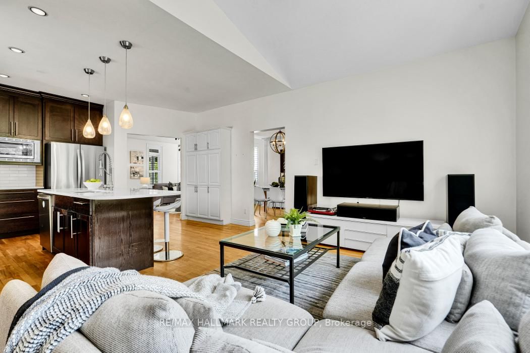 16 Hemlo Crescent • Kanata, ON photo 13