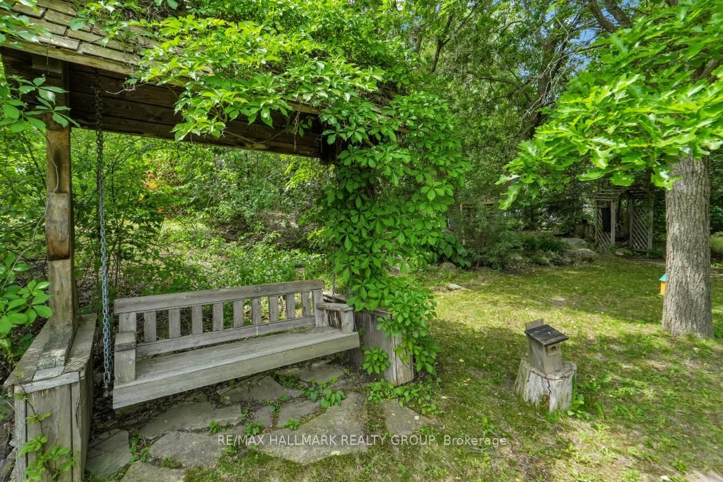 16 Hemlo Crescent • Kanata, ON photo 42