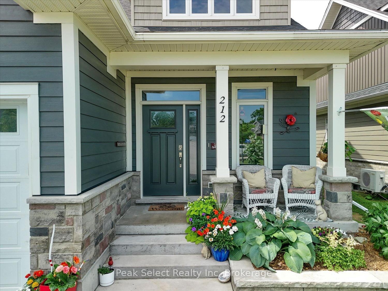 212 St. Maria Street • St. Marys, ON photo 3