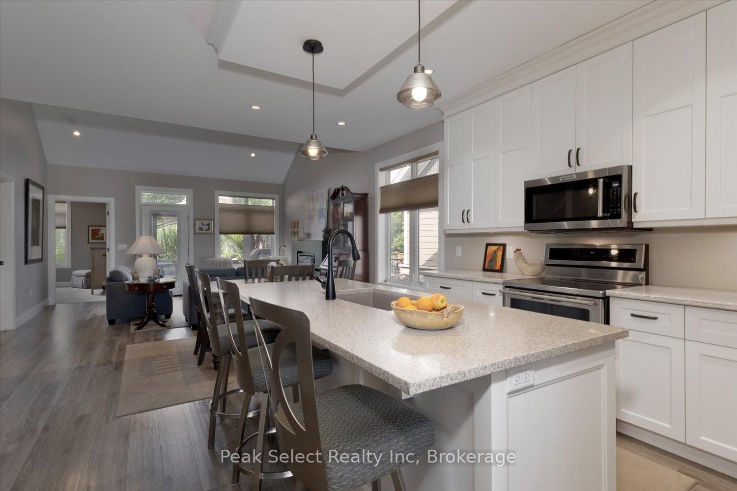 212 St. Maria Street • St. Marys, ON photo 9